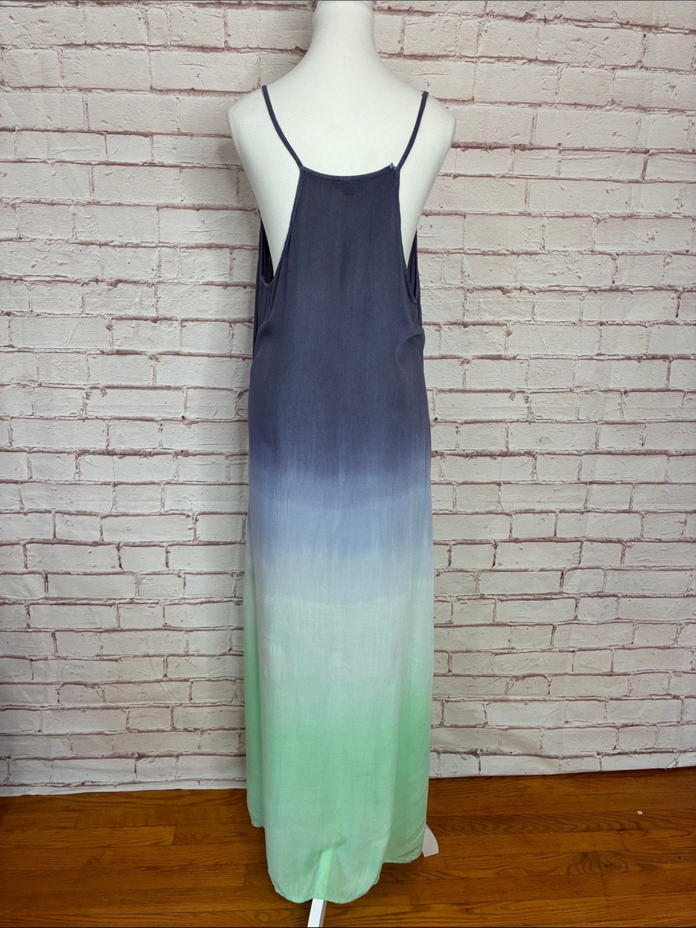 Raviya Ombré Button Front Halter Style Maxi Dress EUC Small - Picture 8 of 12